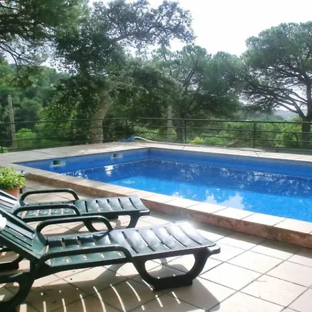 In Girona 4 Bedrooms 0310 別荘 リョレート・デ・マル