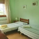 In Girona 4 Bedrooms 0310